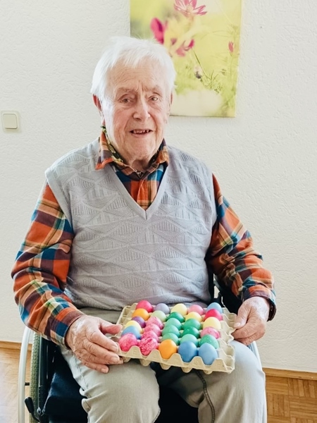 Eierfärben